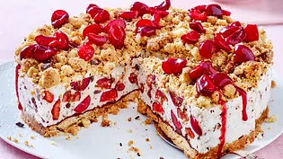 Kirschtorte mit Streuseln Rezept - Foto: LECKER @ Bauer Media Group Kirschtorte mit Streuseln Rezept - Foto: LECKER @ Bauer Media Group