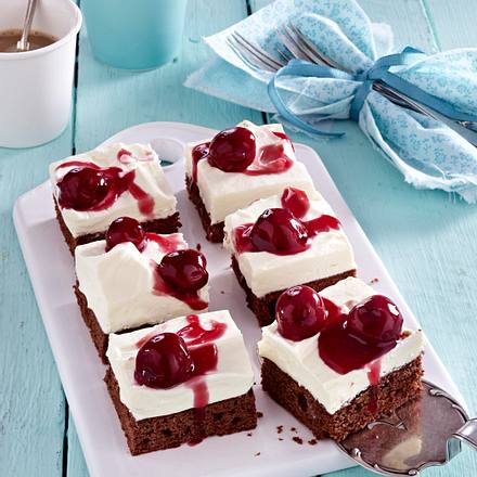 Kirschwürfel mit Mascarponecreme Rezept