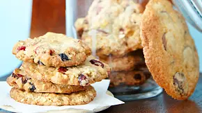 Kitchen Sink Cookies (Vorratsschrank-Cookies) Rezept - Foto: LECKER @ Bauer Media Group Kitchen Sink Cookies (Vorratsschrank-Cookies) Rezept - Foto: LECKER @ Bauer Media Group