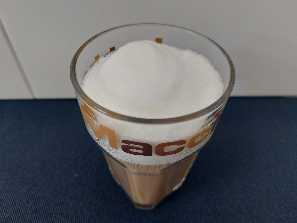 Latte Macchiato mit Milchschaum