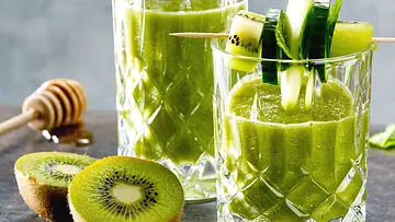 Kiwi-Smoothie - Foto: LECKER @ Bauer Media Group Kiwi-Smoothie - Foto: LECKER @ Bauer Media Group