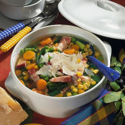 Klare Gemüsesuppe Rezept Klare Gemüsesuppe Rezept