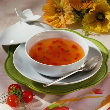 Klare Tomatensuppe Rezept Klare Tomatensuppe Rezept