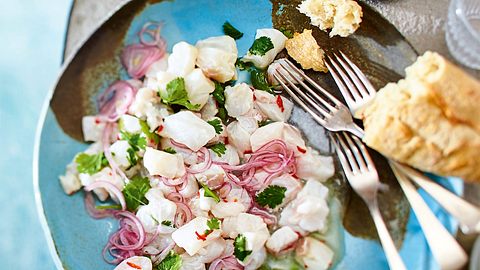 Klassische Ceviche aus Kabeljau Rezept - Foto: House of Food / Bauer Food Experts KG