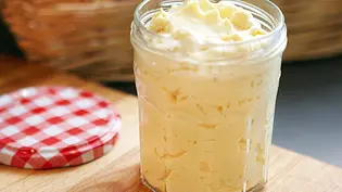 Klassische Mayonnaise Rezept - Foto: LECKER @ Bauer Media Group