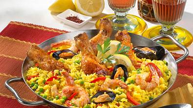 Klassische Paella Rezept - Foto: LECKER @ Bauer Media Group