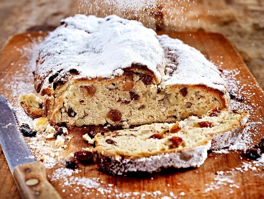 Christstollen Rezept Klassischer Christstollen Rezept