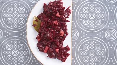 Klassischer Rotkohl Rezept - Foto: LECKER @ Bauer Media Group