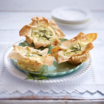 Kleine Ziegenkäse-Pies Rezept Kleine Ziegenkäse-Pies Rezept