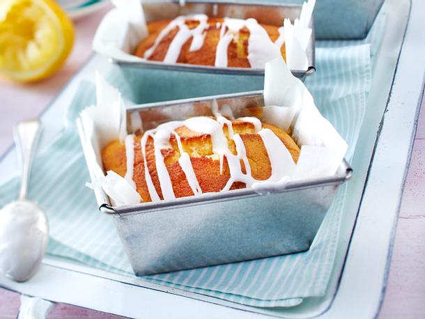 Kleine Zitronen-Kastenkuchen Rezept Kleine Zitronen-Kastenkuchen Rezept