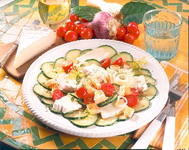Knackiger Käse-Salat Rezept Knackiger Käse-Salat Rezept