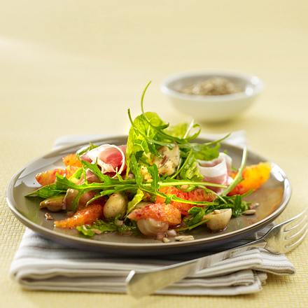 Knackiger Salat mit Champignons und Blutorangenfilets Rezept Knackiger Salat mit Champignons und Blutorangenfilets Rezept