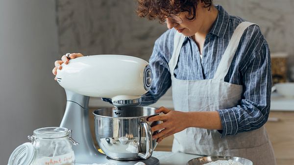 Knetmaschine - Foto: iStock/ FreshSplash