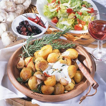 Knoblauch-Rosmarin-Kartoffeln Rezept Knoblauch-Rosmarin-Kartoffeln Rezept