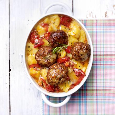 Knoblauchkartoffel-Frikadellen-Gratin Rezept Knoblauchkartoffel-Frikadellen-Gratin Rezept