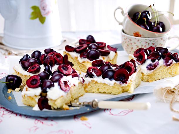 Knubberkirschkuchen mit Ricotta Rezept Knubberkirschkuchen mit Ricotta Rezept