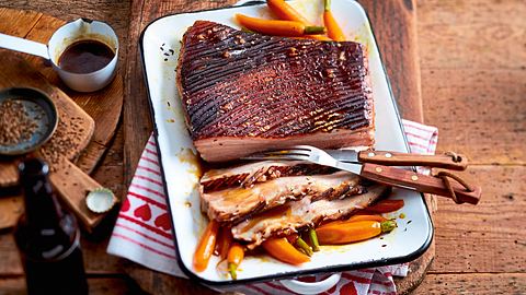 Knusperbraten „Bavaria“ Rezept - Foto: House of Food / Bauer Food Experts KG