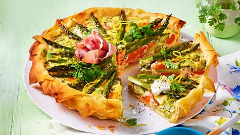 Knusperzarte Spargel-Schinken-Quiche Rezept - Foto: House of Food / Bauer Food Experts KG