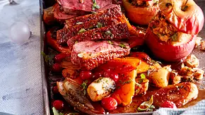 Knusprige Entenbrust mit buntem Röstgemüse Rezept - Foto: LECKER @ Bauer Media Group Knusprige Entenbrust mit buntem Röstgemüse Rezept - Foto: LECKER @ Bauer Media Group