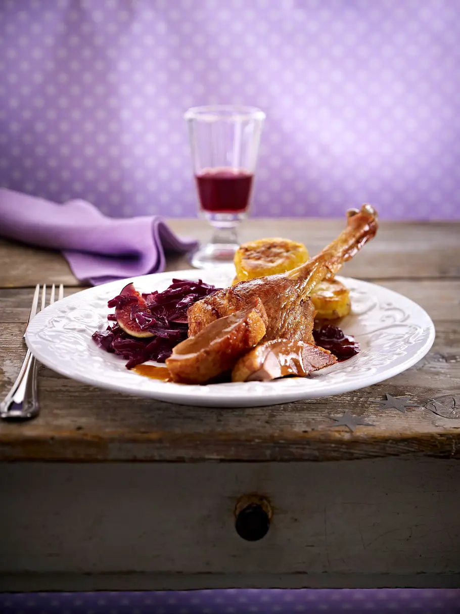 Knusprige Gans mit feiner Soße Rezept Knusprige Gans mit feiner Soße Rezept
