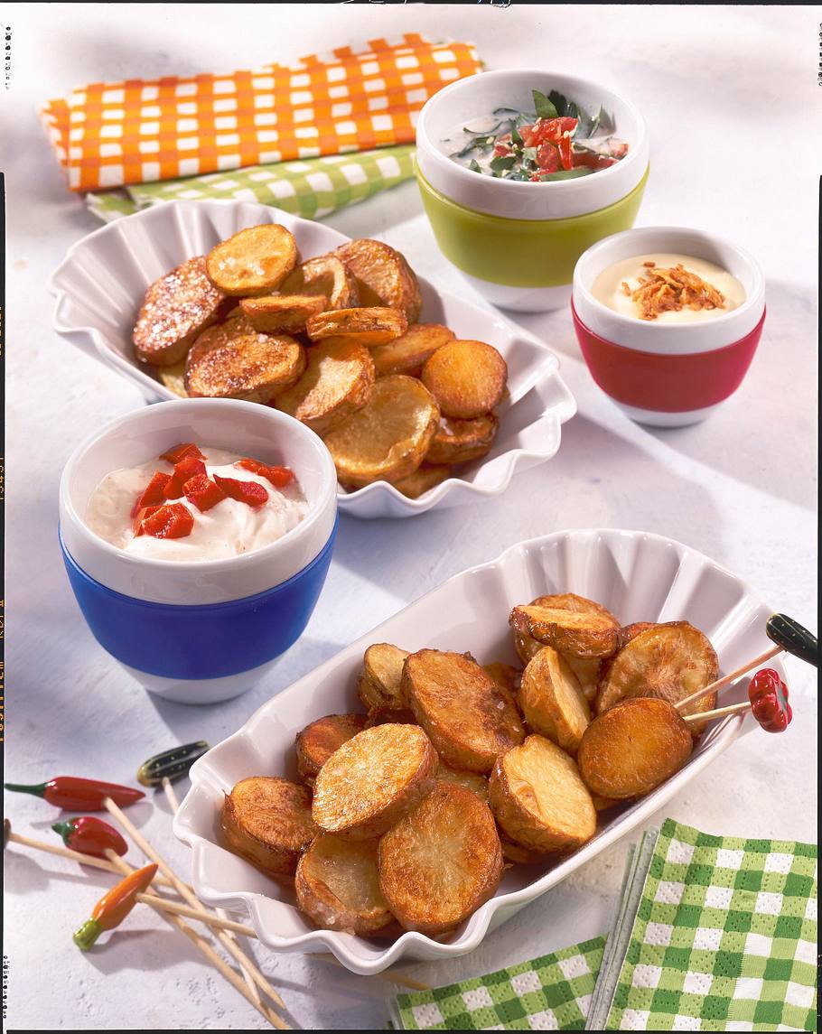 Knusprige Kartoffelchips aus dem Ofen Rezept