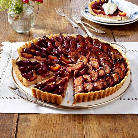 Knusprige Walnuss-Zwetschen-Tarte Rezept