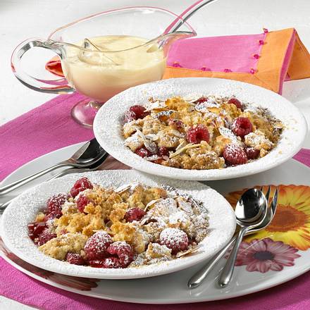 Knuspriger Himbeer-Crumble Rezept Knuspriger Himbeer-Crumble Rezept