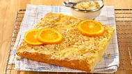 Knuspriger Mandelkuchen mit Sahneguss Rezept - Foto: LECKER @ Bauer Media Group Knuspriger Mandelkuchen mit Sahneguss Rezept - Foto: LECKER @ Bauer Media Group