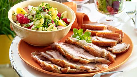 Knuspriger Spanferkelbraten Rezept - Foto: House of Food / Bauer Food Experts KG
