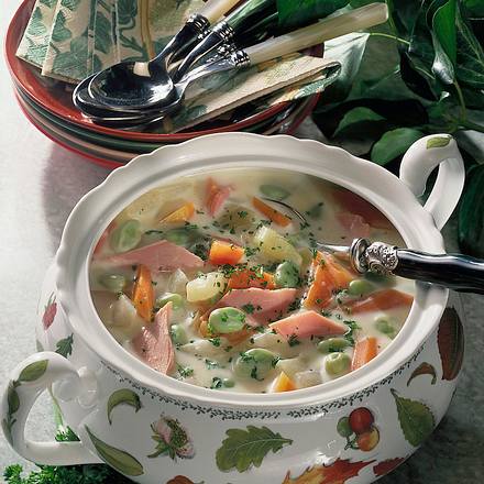 Kohlrabi-Möhren-Suppe mit Schinken Rezept