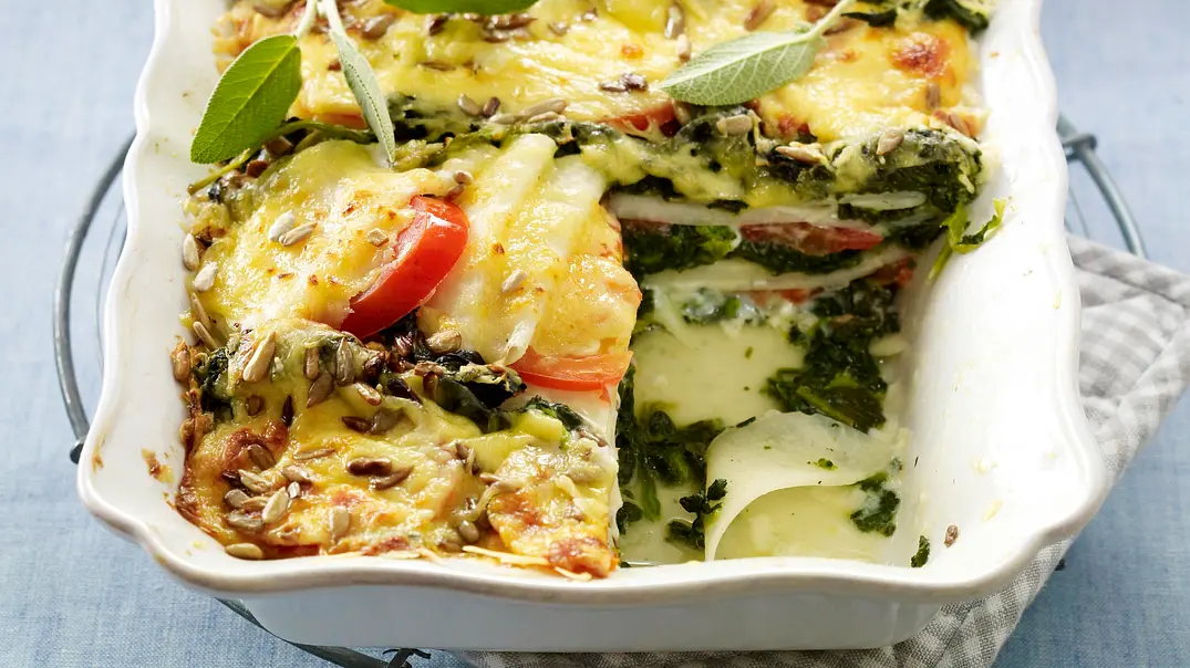 Kohlrabi-Spinat-Lasagne Rezept - Foto: LECKER @ Bauer Media Group