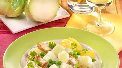 Kohlrabiragout mit Schweinefleisch Rezept - Foto: LECKER @ Bauer Media Group