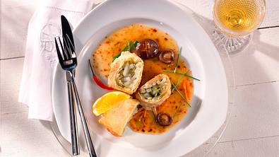 Kohlrabistrudel Rezept - Foto: LECKER @ Bauer Media Group