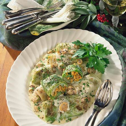Kohlrouladen mit Pilzsauce Rezept Kohlrouladen mit Pilzsauce Rezept