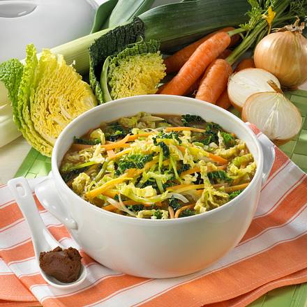 Kohlsuppe mit Miso Rezept