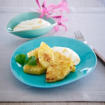 Kokos-Ananas mit Honigsahne Rezept Kokos-Ananas mit Honigsahne Rezept