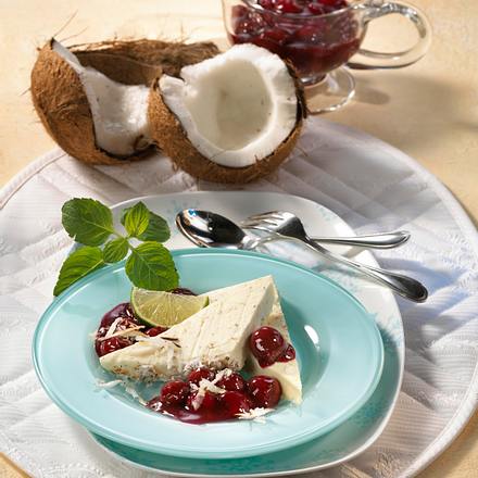 Kokos-Joghurt -Eiscreme mit heißen Kirschen Rezept Kokos-Joghurt -Eiscreme mit heißen Kirschen Rezept