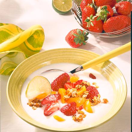 Kokos-Joghurt mit Früchten Rezept Kokos-Joghurt mit Früchten Rezept