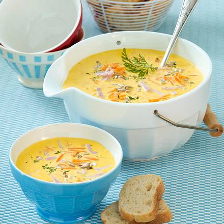 Kokos-Möhrensuppe mit Schinken Rezept