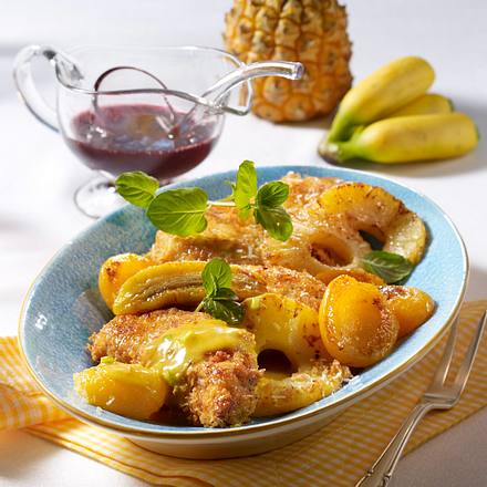 Kokos-Schnitzel mit gebratenen Früchten Rezept Kokos-Schnitzel mit gebratenen Früchten Rezept