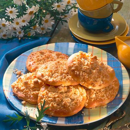 Kokos-Streusel-Küchlein Rezept Kokos-Streusel-Küchlein Rezept