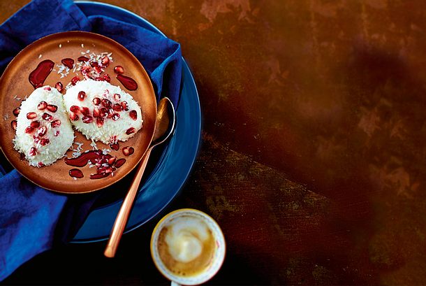 Kokosnocken mit Granatapfel Rezept