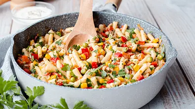 Konfetti-Topf Rezept - Foto: ShowHeroes für LECKER @ Bauer Media Group