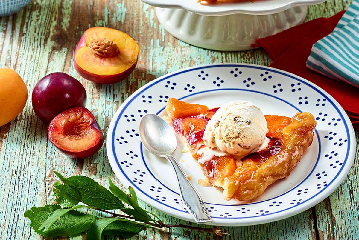 Kopfüber-Tarte mit Steinobst Rezept