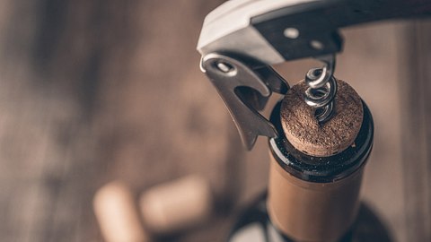 Die besten Korkenzieher für die Hausbar - Foto: iStock