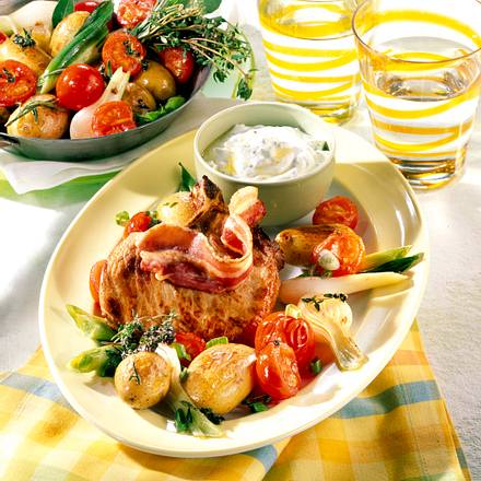 Kotelett mit Röstkartoffeln Rezept Kotelett mit Röstkartoffeln Rezept