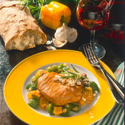 Koteletts mit Paprika und Schafkäse Rezept Koteletts mit Paprika und Schafkäse Rezept