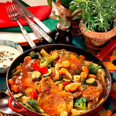 Koteletts mit Pfannengemüse Rezept Koteletts mit Pfannengemüse Rezept