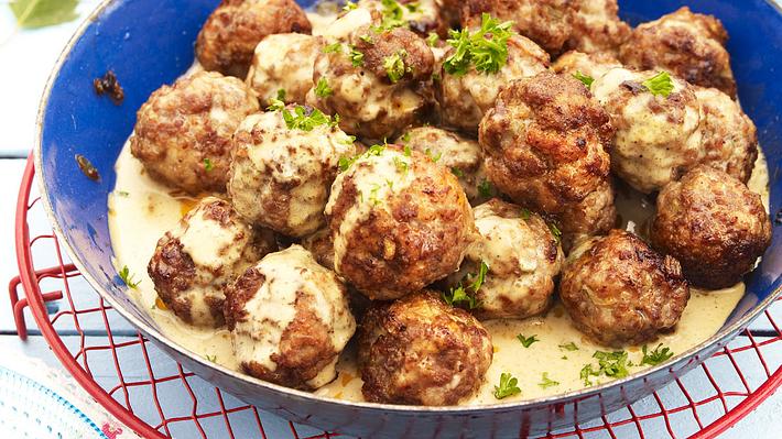 Köttbullar mit Salzkartoffeln Rezept - Foto: Banderob, Jörg