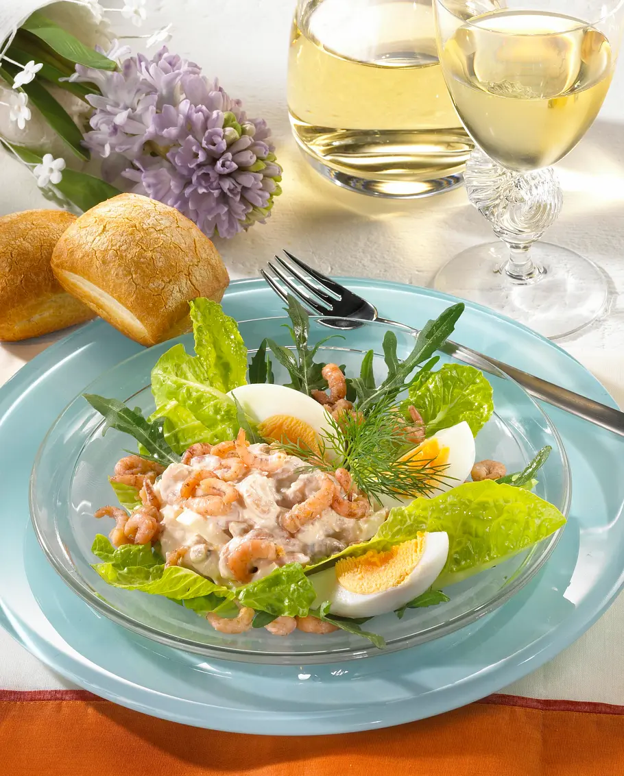 Krabbencocktail mit Eiern Rezept